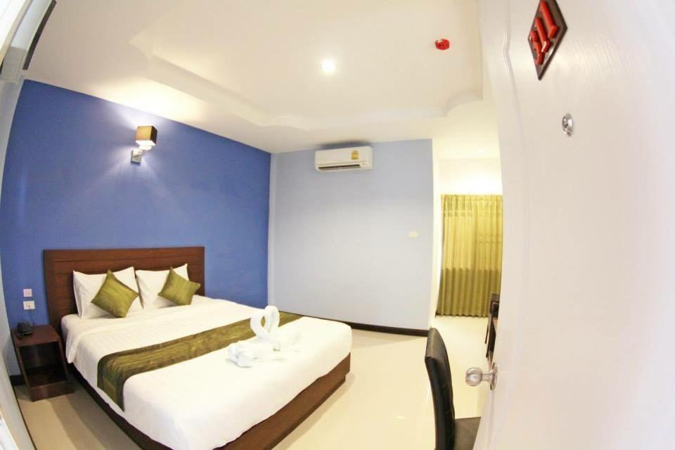 Bk Place Hotel Bueng Kan Buitenkant foto