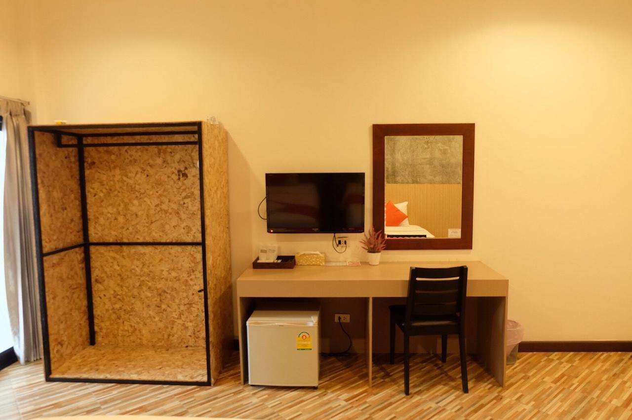 Bk Place Hotel Bueng Kan Buitenkant foto